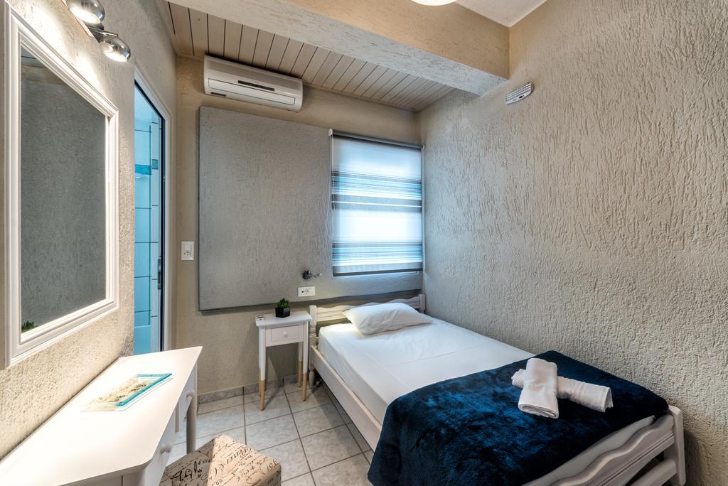 Argyro Rent Rooms Kritsá 部屋 写真